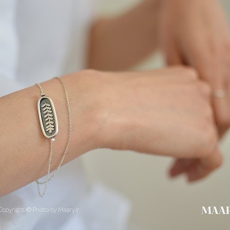دستبند نقره کد B019
