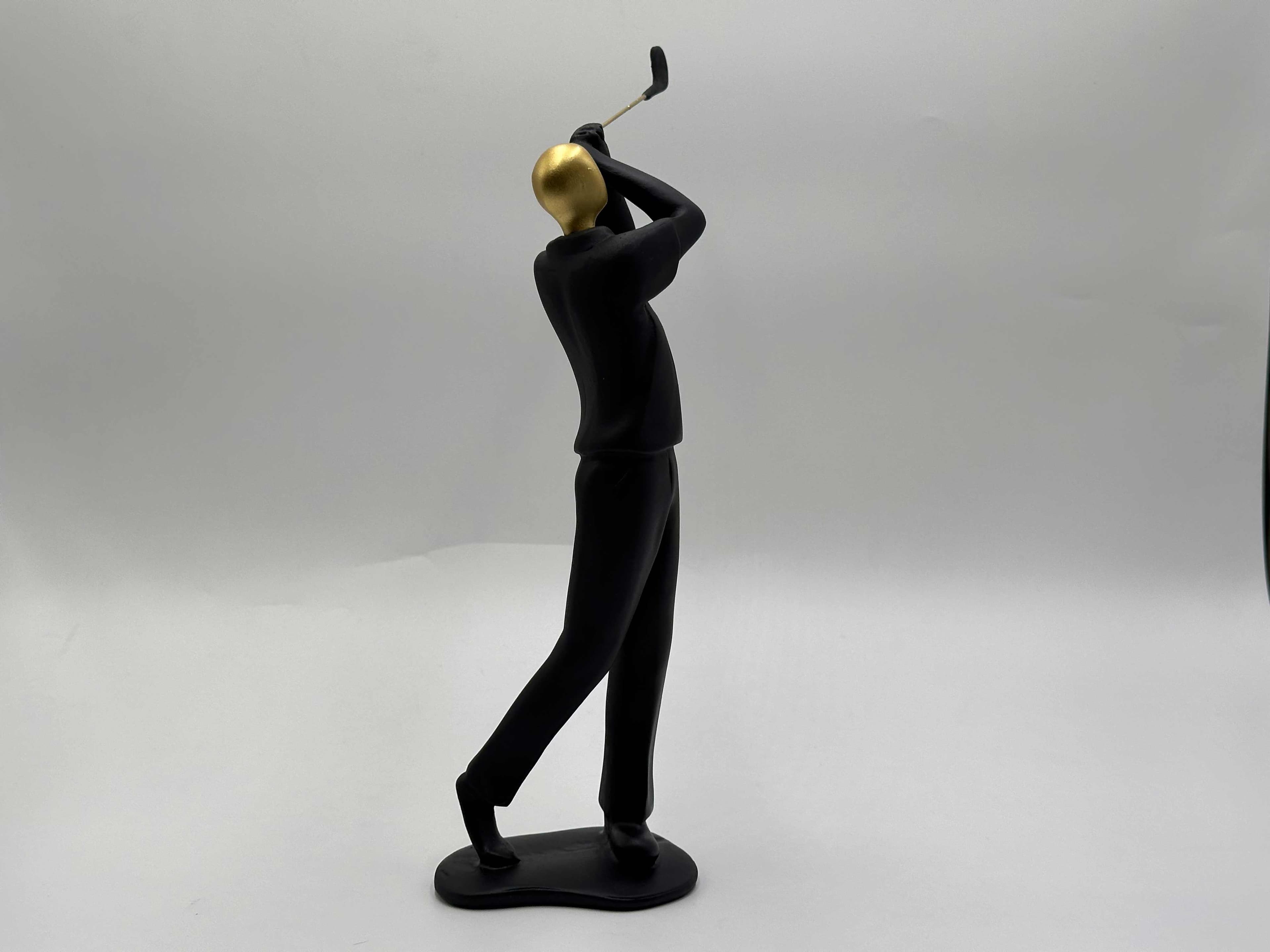 تندیس گلفباز