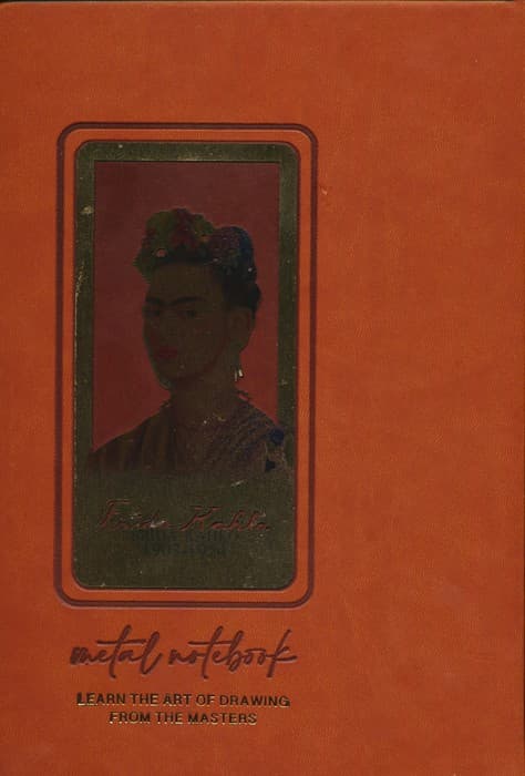 دفتر خط دار عسلی (طرح FRIDA KAHLO،کد 293)،(چرم،لب طلایی،پلاکدار)