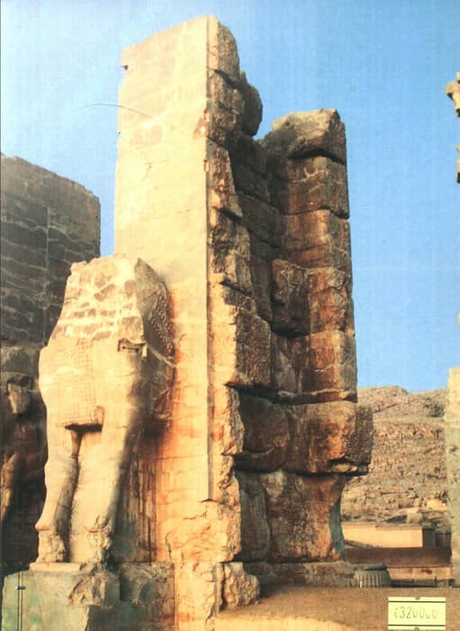 از یلدا تا نوروز (نگاهی به جشن های ایران باستان)