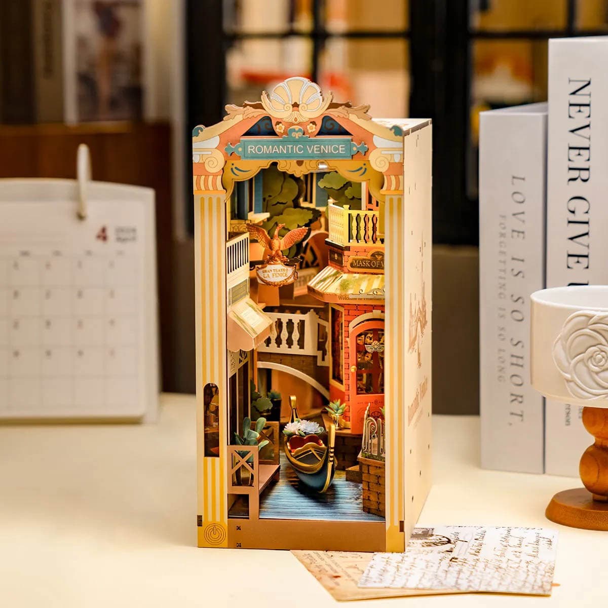 بازی مینیاتوری روبوتایم مدل غش‌گیر کتاب ونیز جادویی