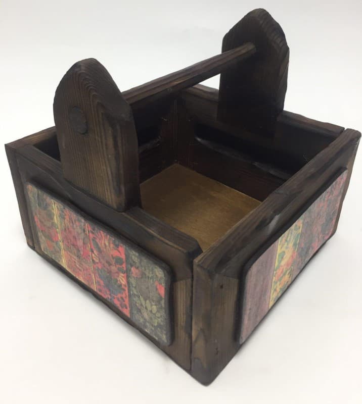 جعبه چوبی (مجری 1)