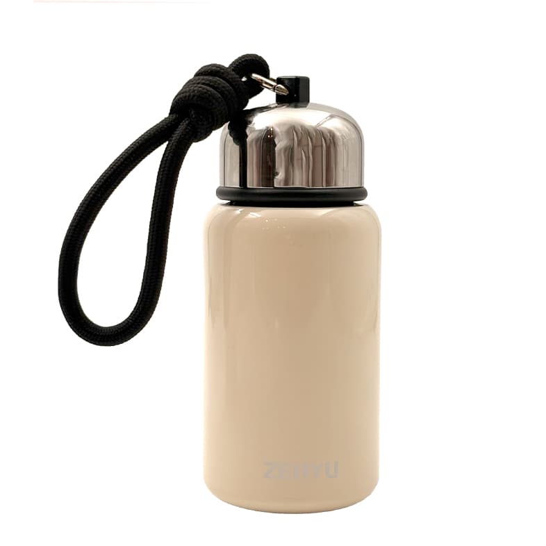 تراول ماگ در نقره‌ای 200 میل کد 502