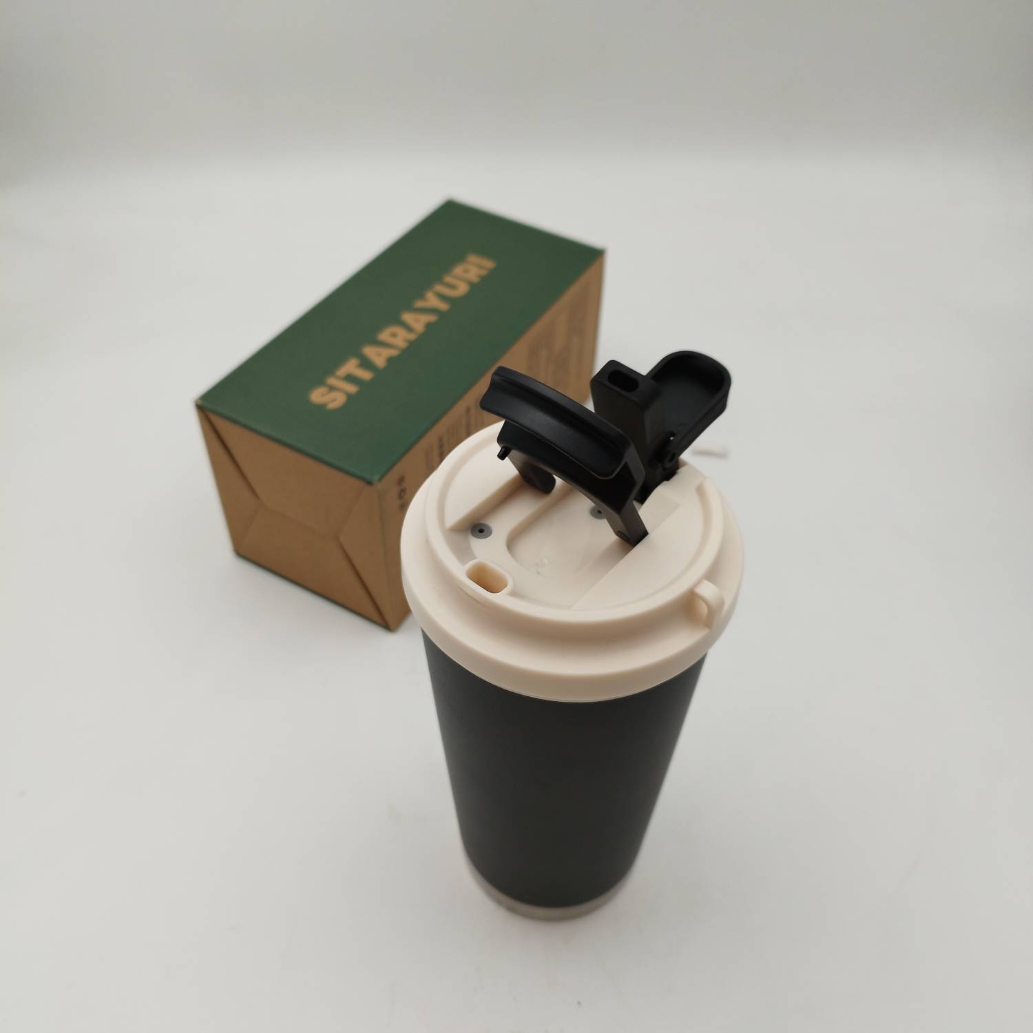 تراول ماگ 560 میل سیتارا کد 028 (مشکی)