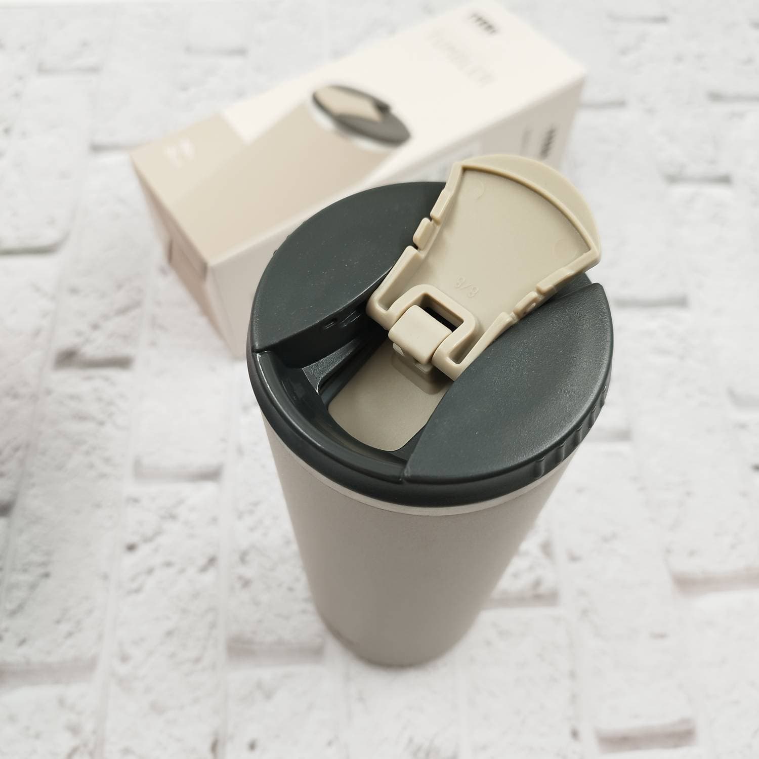 تراول ماگ تیسو 750 میل کد 827 (بژ)