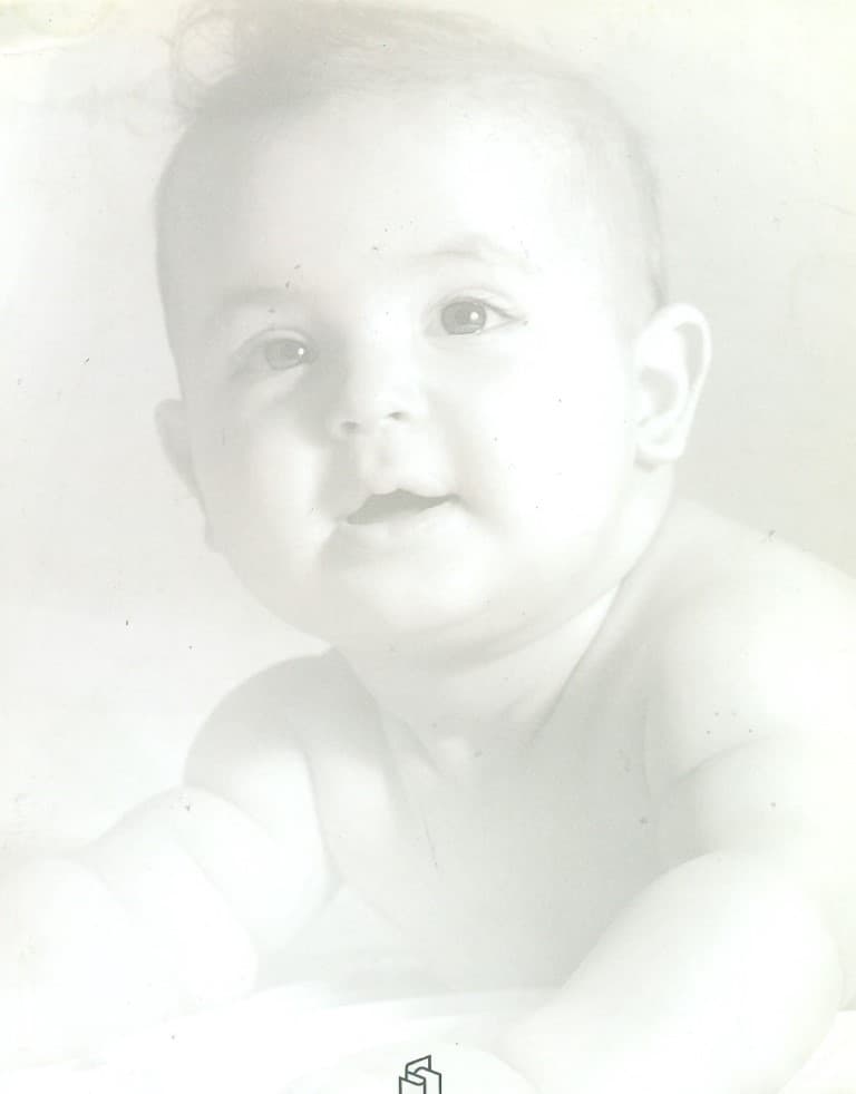 فرهنگ کامل نام‌های ایرانی (شامل نام‌های شاهنامه‌ای اوستایی ترکی کردی گیلکی یونانی و ارمنی)