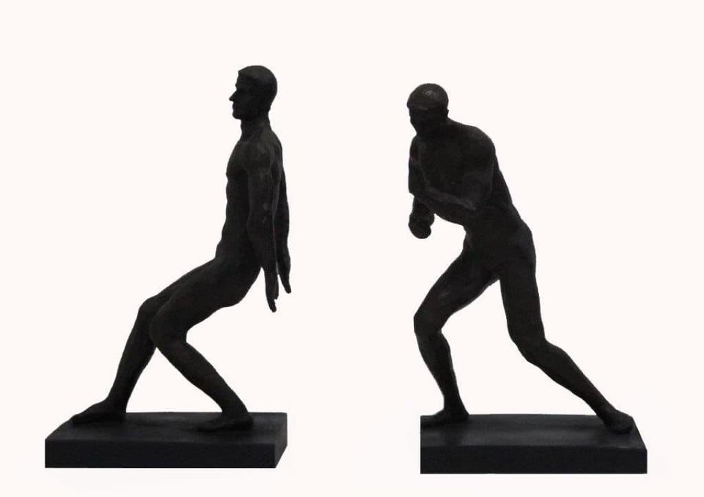 غش‌گیر کتاب طرح فیگور انسان قهوه‌ای