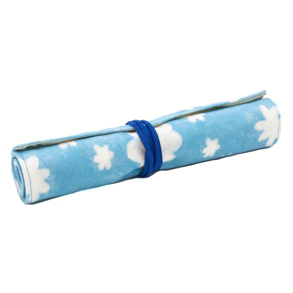 جامدادی رولی ابرها