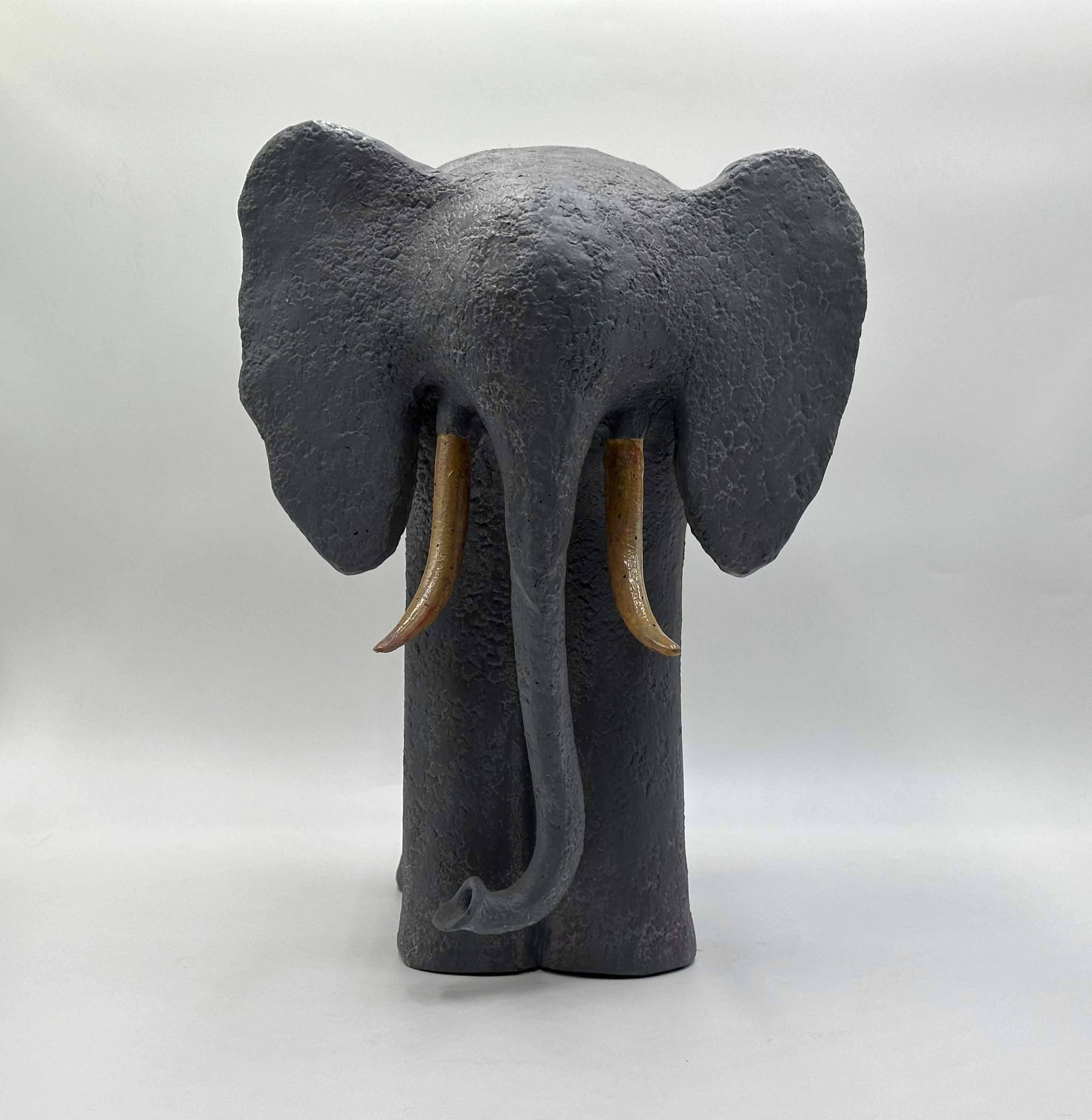 تندیس فیل بزرگ