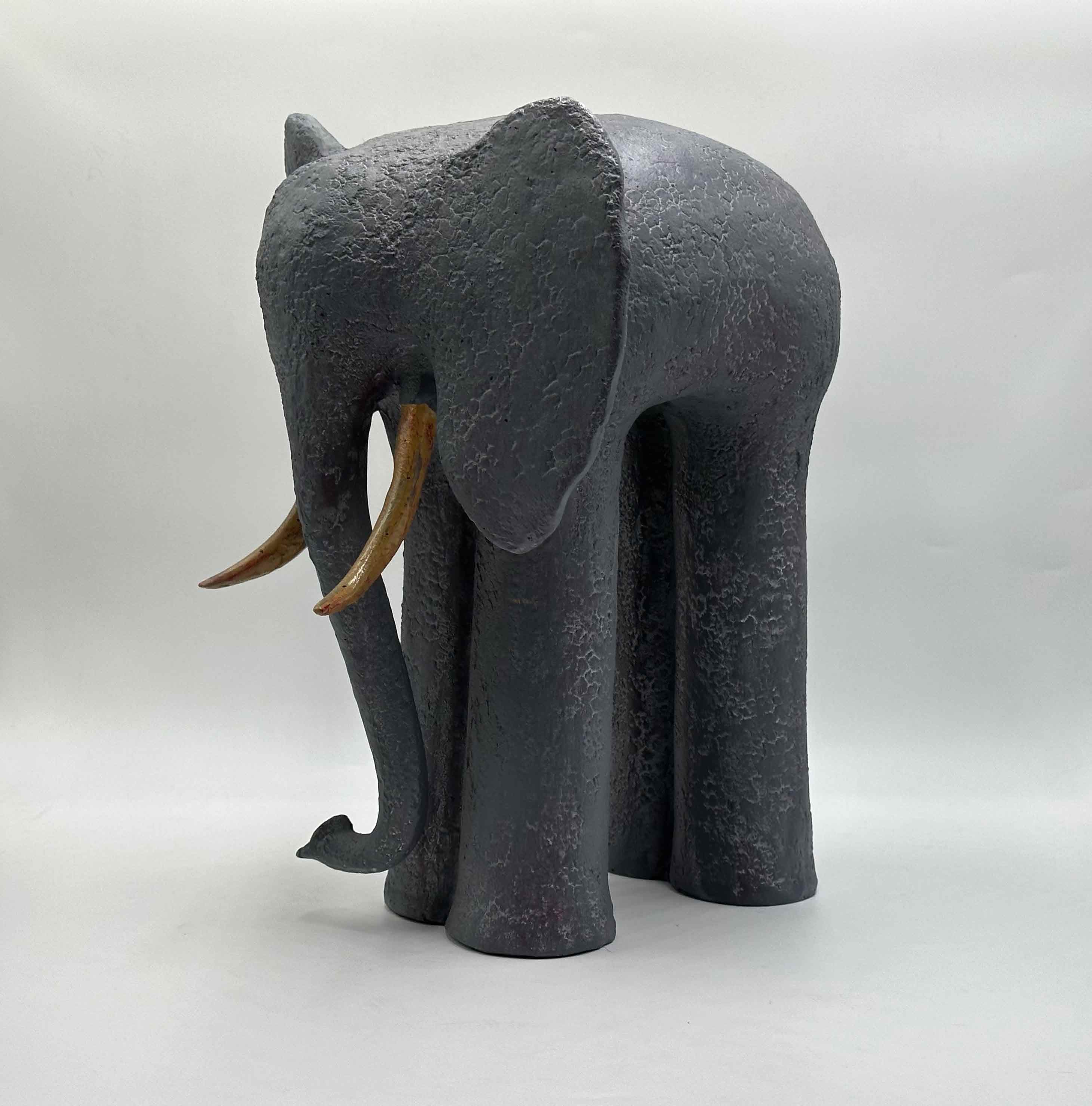 تندیس فیل بزرگ