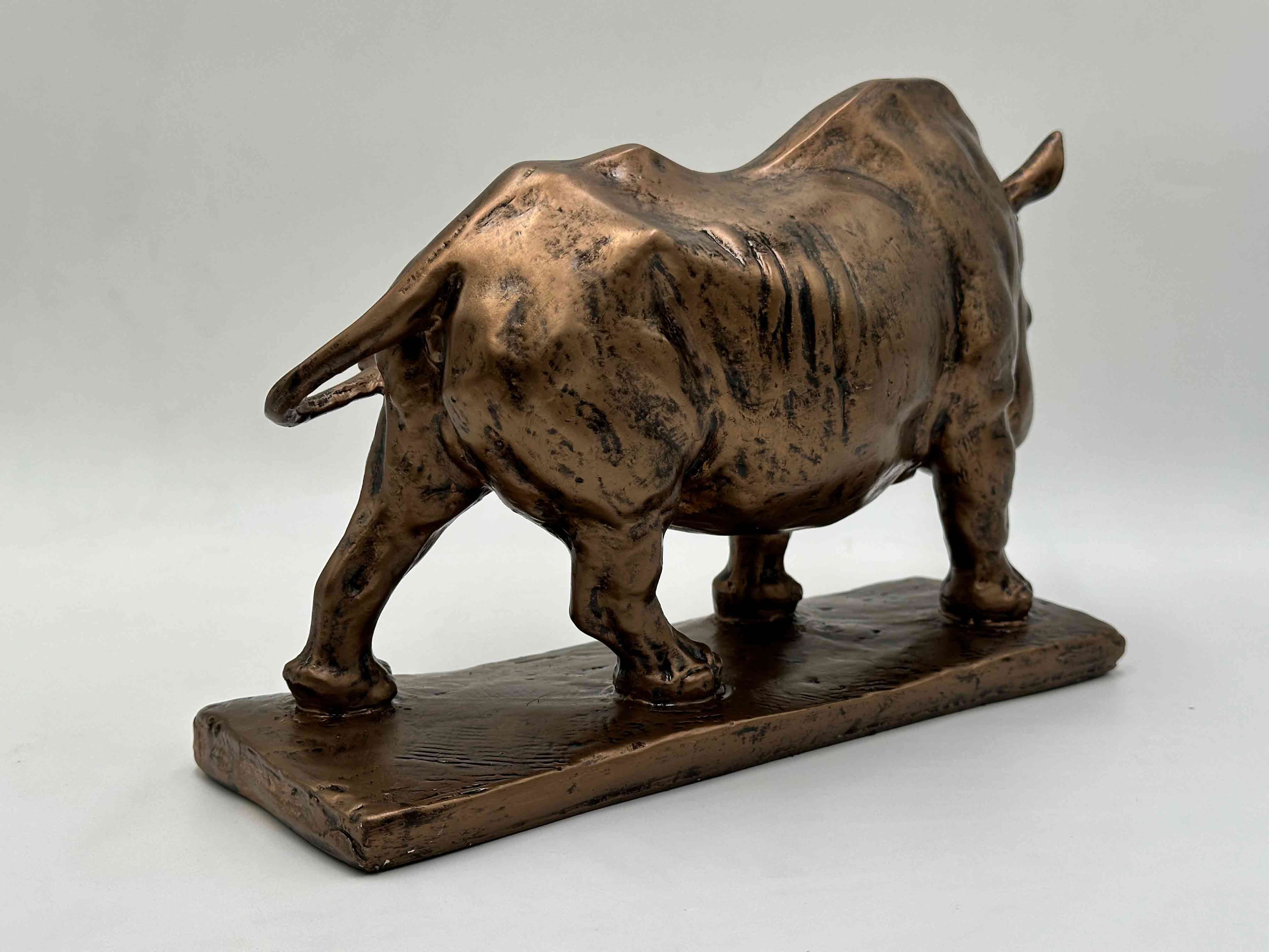 تندیس کرگدن