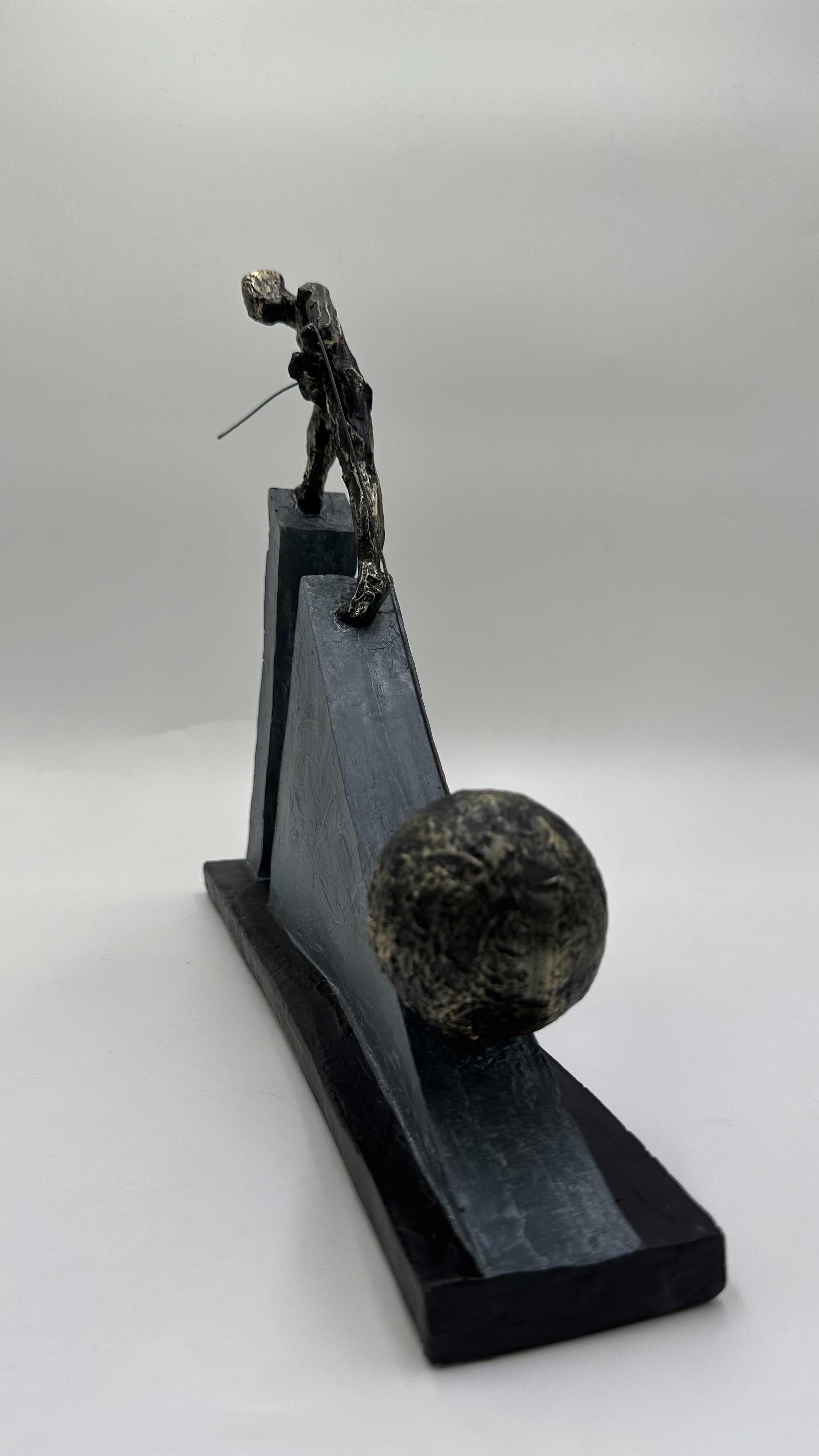 تندیس مرد کشنده گوی