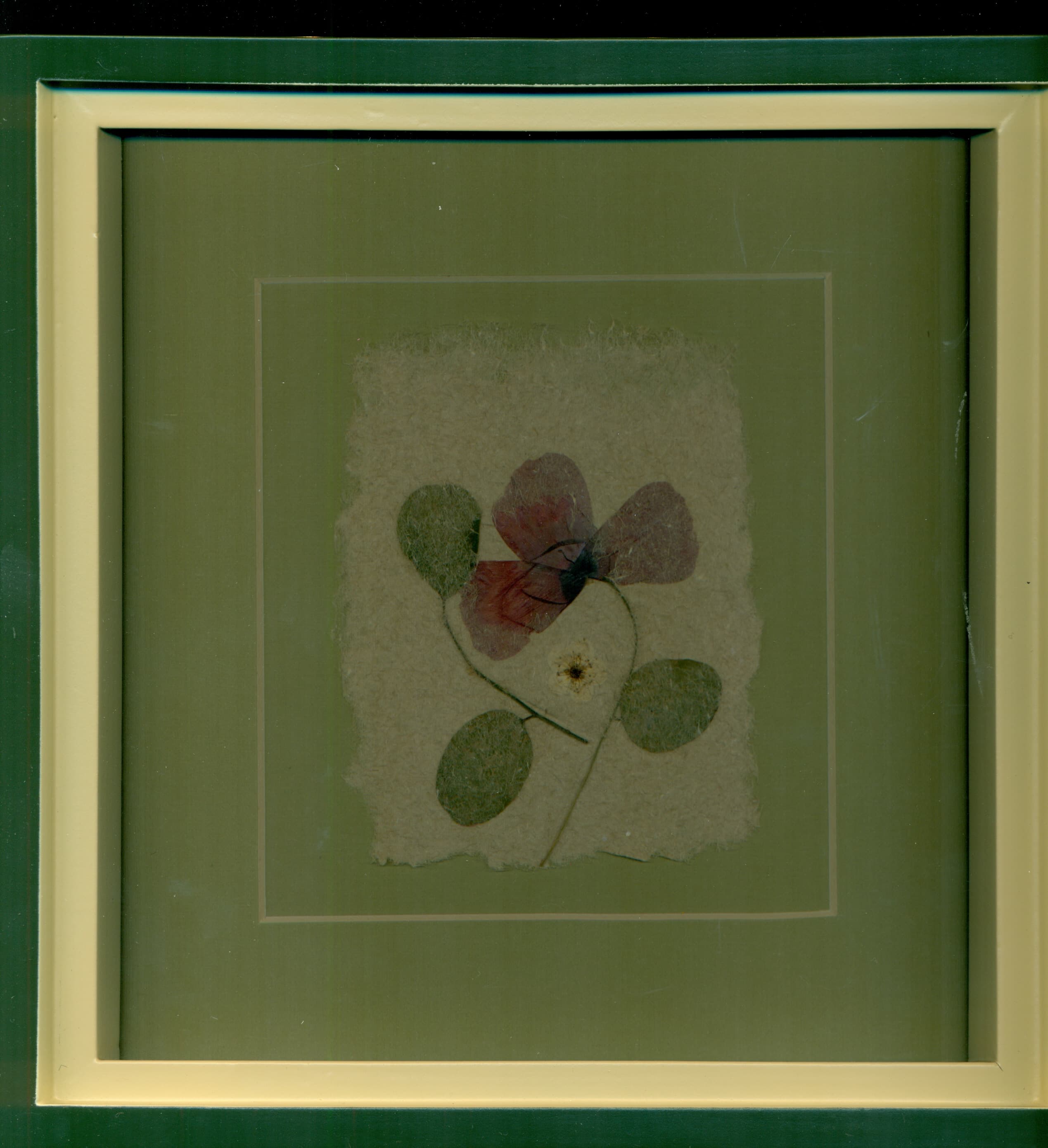 کولاژ گل شقایق روی کاغذ دستساز (قاب چوبی به همراه پاسپارتو)